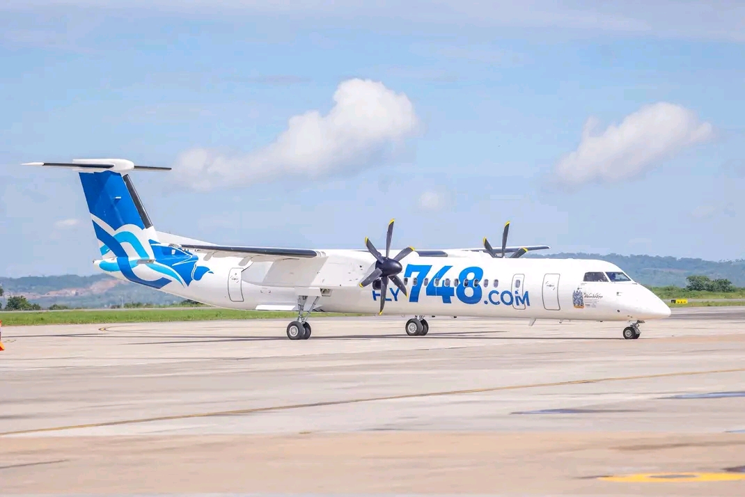 Bombardier Dash 8-Q400